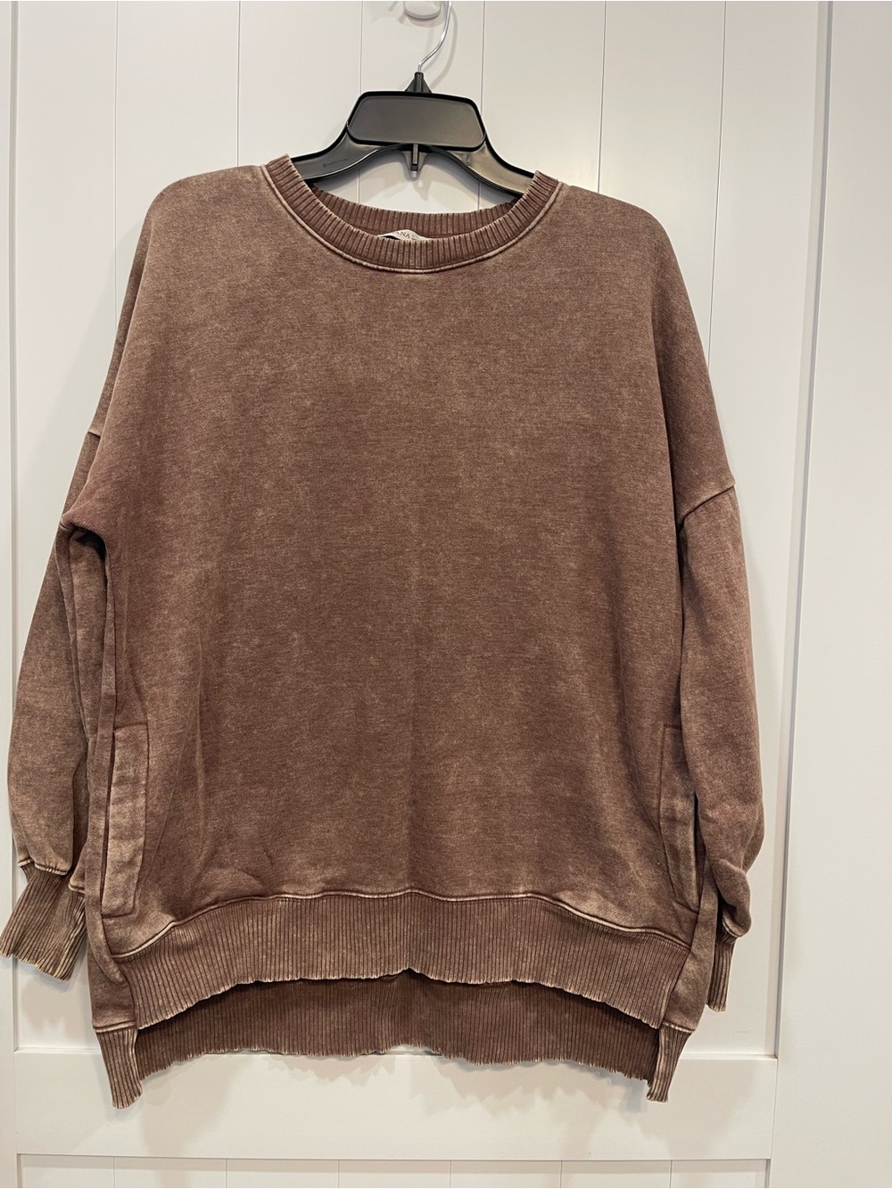 Zenana Outfitters Washed Taupe Crewneck Sweatshirt Large comfy cozy